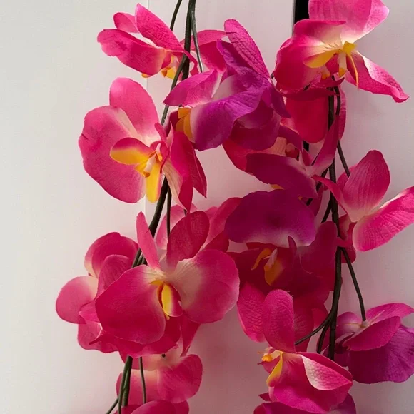 Vibrant Pink Orchid Garland - 2 strands - Picture 4 of 7